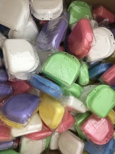 Hộp đựng máng tầy